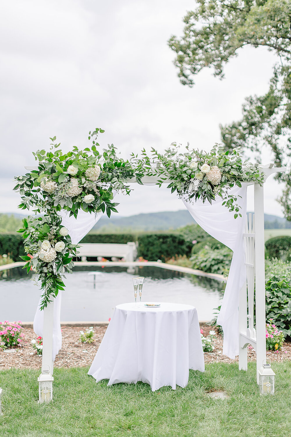 Tom&EmWeddings-0270.jpg